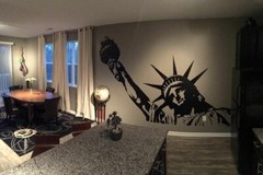 Statue of Liberty Vinyl Wall Decal Sticker. New York Theme Decor. NYC. #122