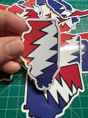 Illinois Stealie – Grateful Dead – Laminated Vinyl Sticker 2″x3″