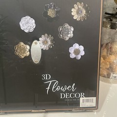 Wall 3rd Flower Decoration For any Room. Very Pretty. Brand New!
