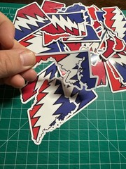 Maryland Stealie – Grateful Dead – Laminated Vinyl Sticker 2″x3″