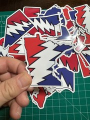 Minnesota Stealie – Grateful Dead – Laminated Vinyl Sticker 3″x3″