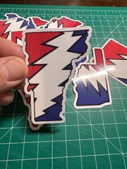 Vermont Stealie – Grateful Dead – Laminated Vinyl Sticker 2″x3″
