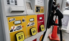 I DID THAT Donald Trump Sticker Decal Car Gas Pump Station 2″ Trump Sticker 20PK