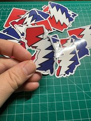 New Jersey Stealie – Grateful Dead – Laminated Vinyl Sticker 1.5″x3″