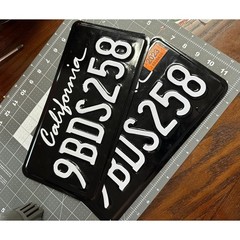 Gloss California Plate Wrap DIY Kit (BACK & WHITE ) KIT 2 PLATES