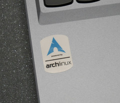 Linux PC Case Stickers – Choose one!